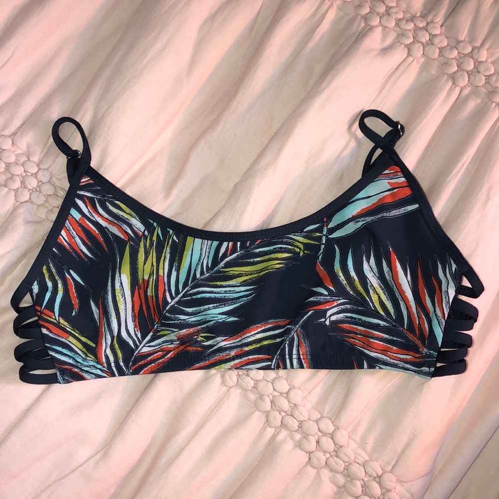 Bathing suit top